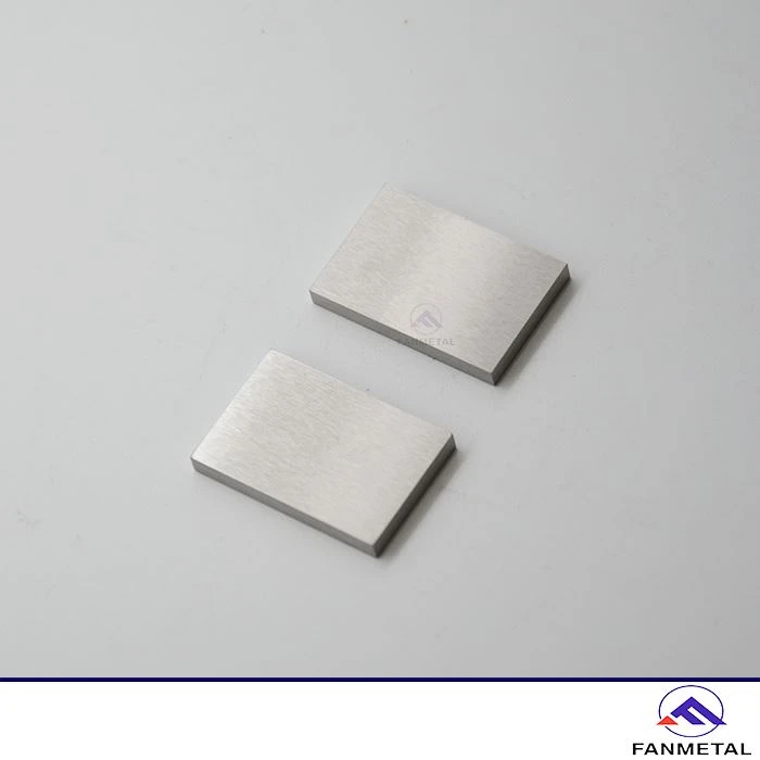 Pláta Cearnóg Tungstain